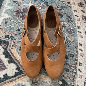 Rockport Leather Cross Strap Mary Jane Flat, Tan/Chestnut Brown, Women’s 9.5